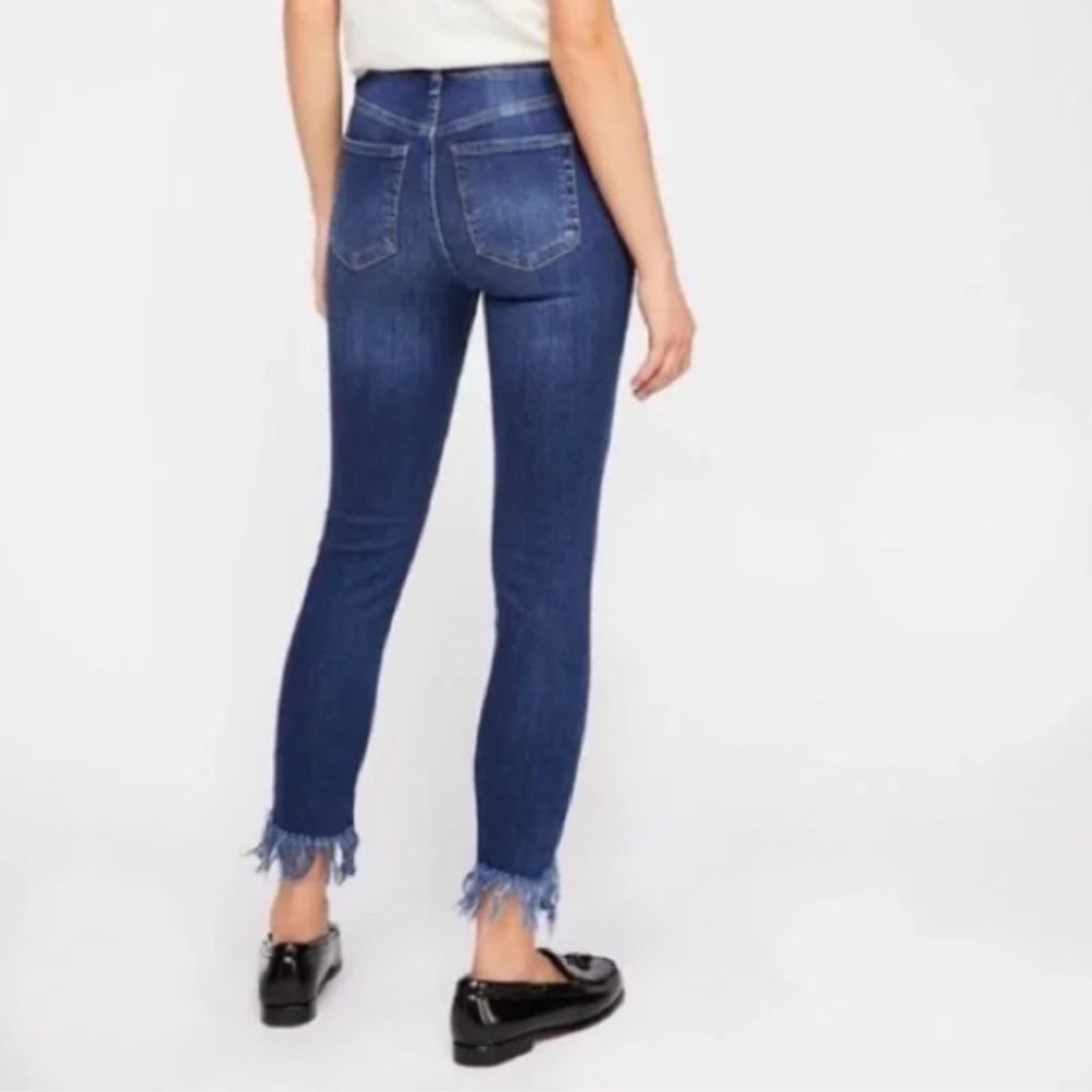 Free People Great Heights Frayed Hem Distressed Skinny Jeans Size 30 - Picture 4 of 16